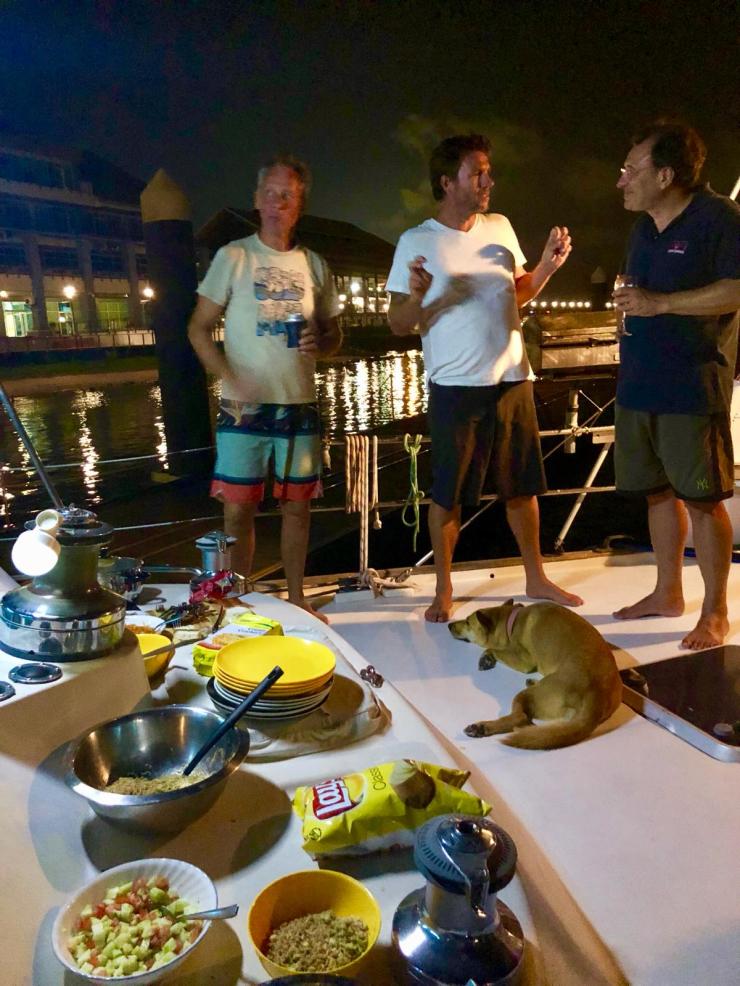 299F353B-10A4-438A-BB55-54C3FD9EA352